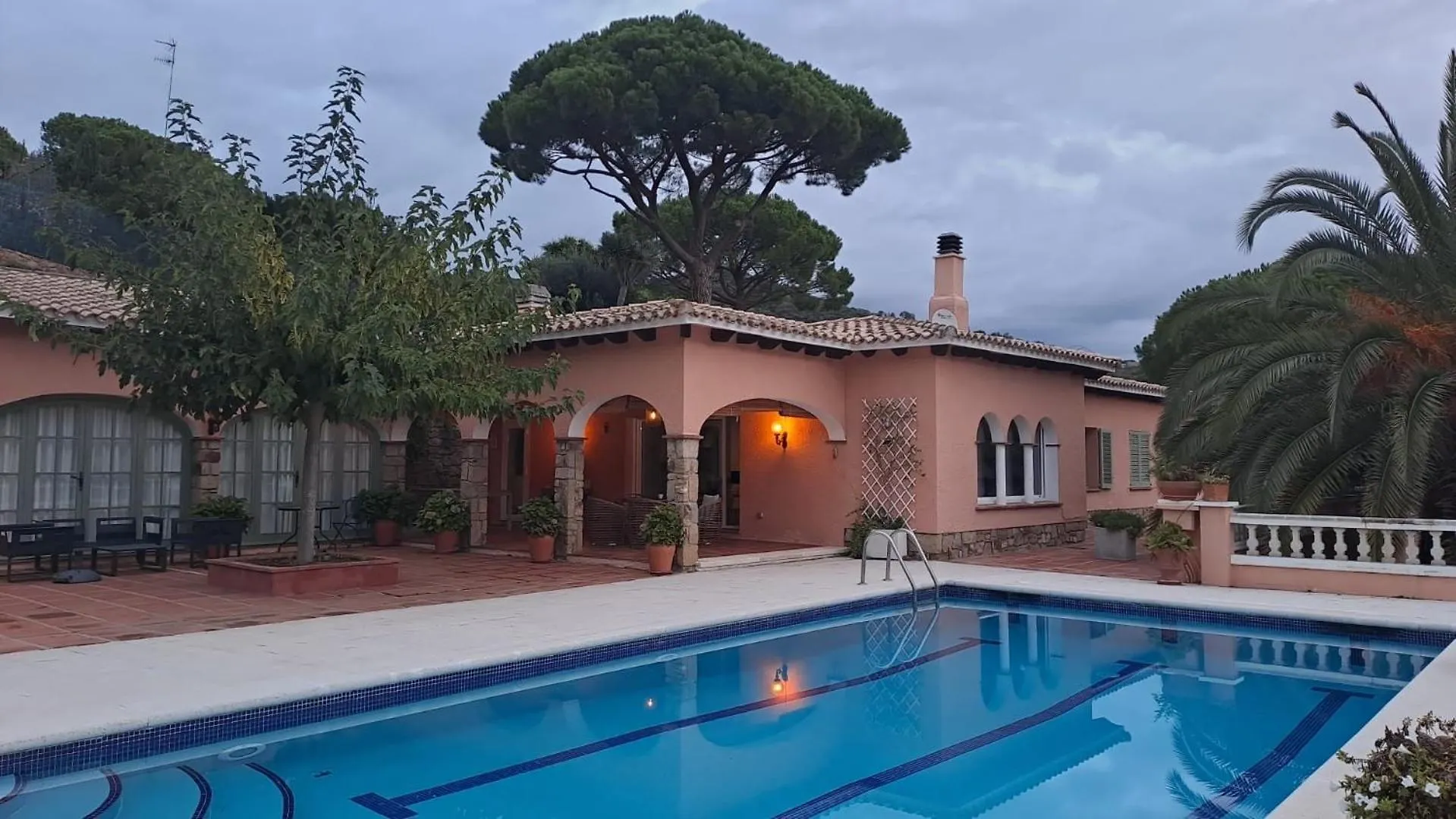 הוילה פלטחה ד'ארו La Casa Celestial ספרד